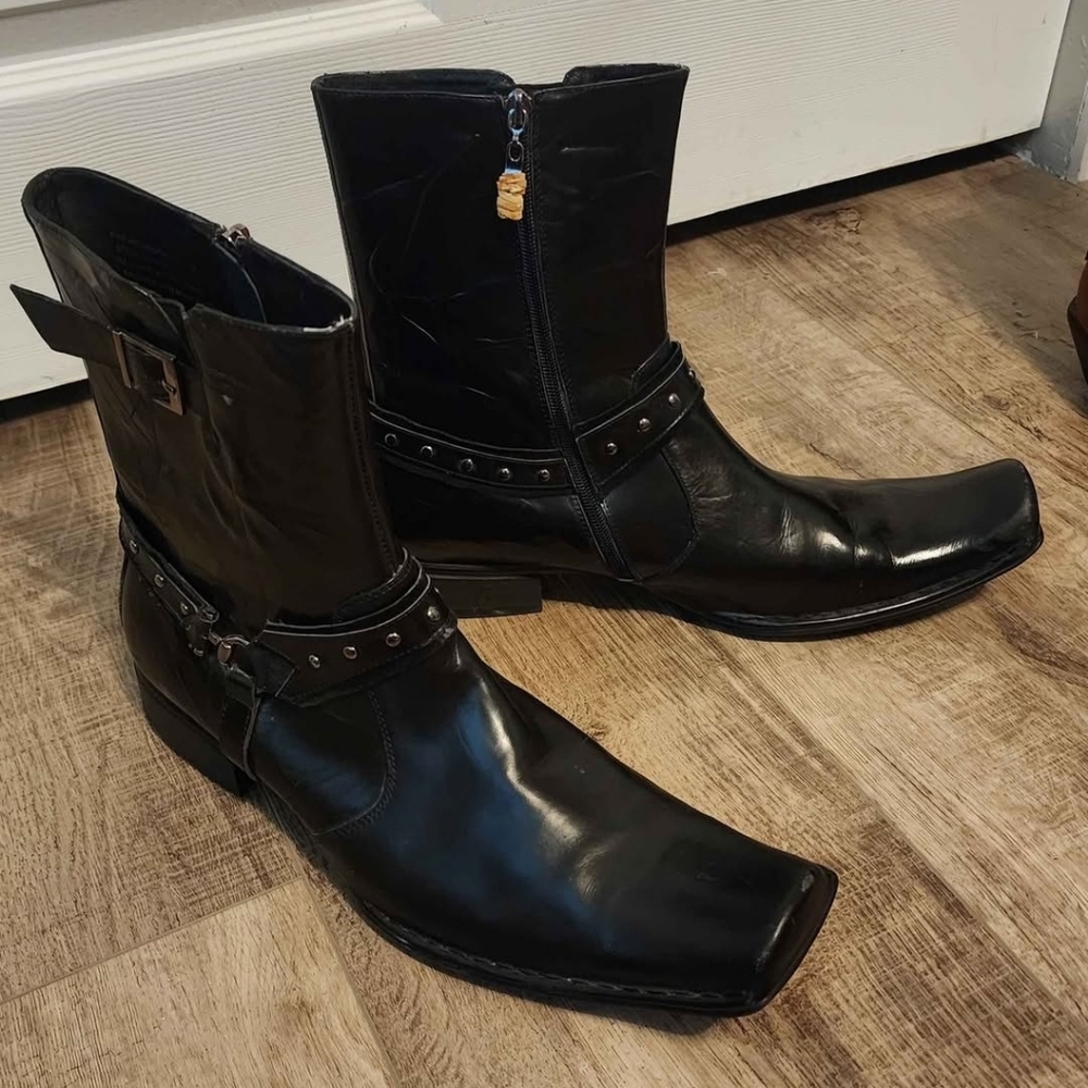 Via Spiga Black Leather Ankle Harness Boots – Size 13 | Sleek Western Rocker Vib